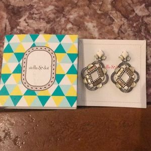 Stella & Dot earrings